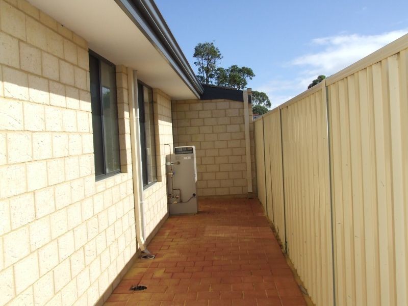 1 Bennett Brook Circle, Greenfields WA 6210