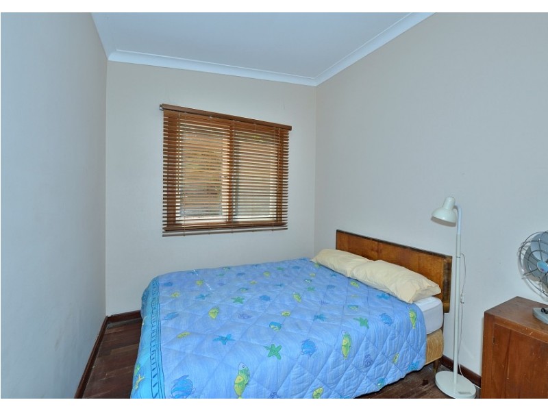 4 Kybra Street, Falcon WA 6210