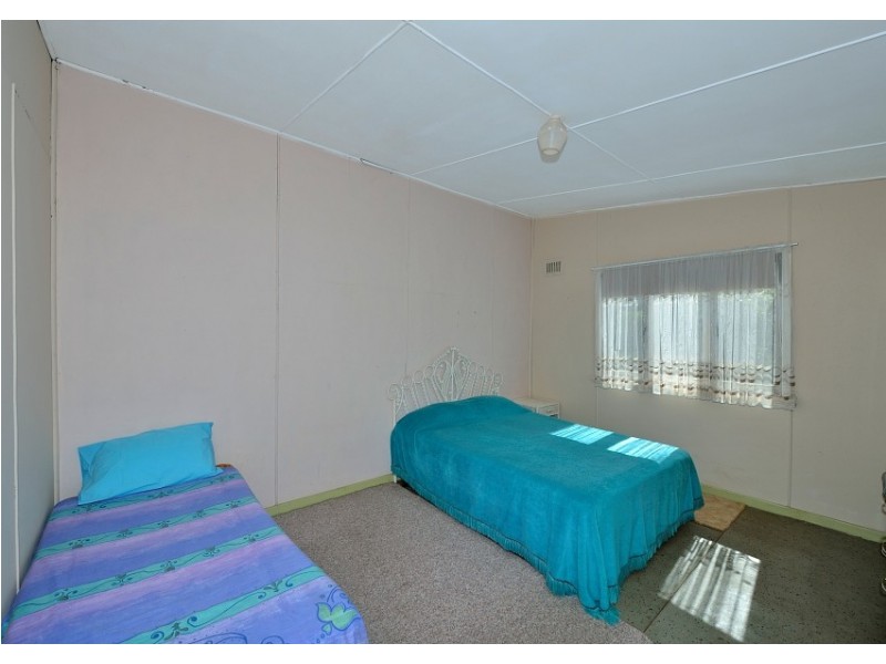 4 Kybra Street, Falcon WA 6210