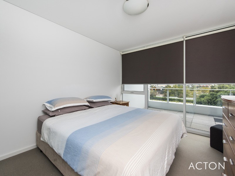 305/5 Marco Polo Drive, Mandurah WA 6210