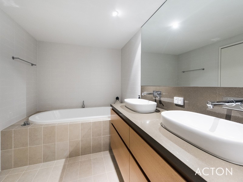 305/5 Marco Polo Drive, Mandurah WA 6210