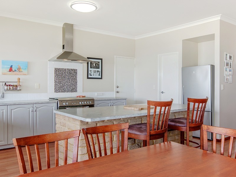 76 Albany Drive, Dawesville WA 6211