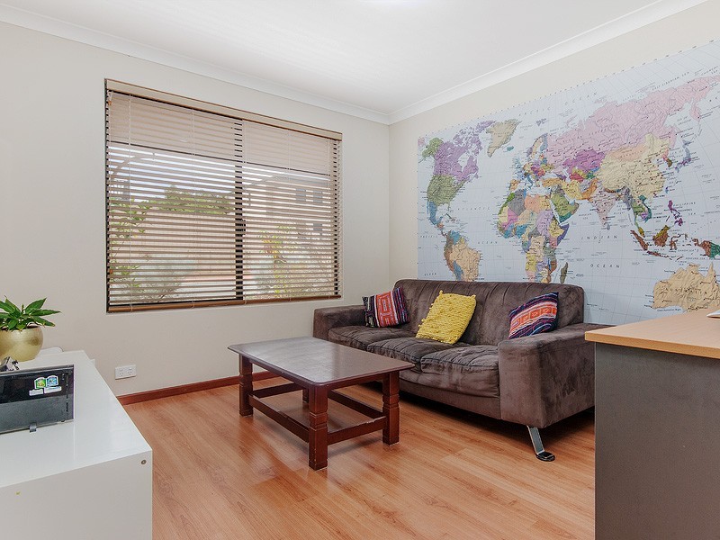 76 Albany Drive, Dawesville WA 6211
