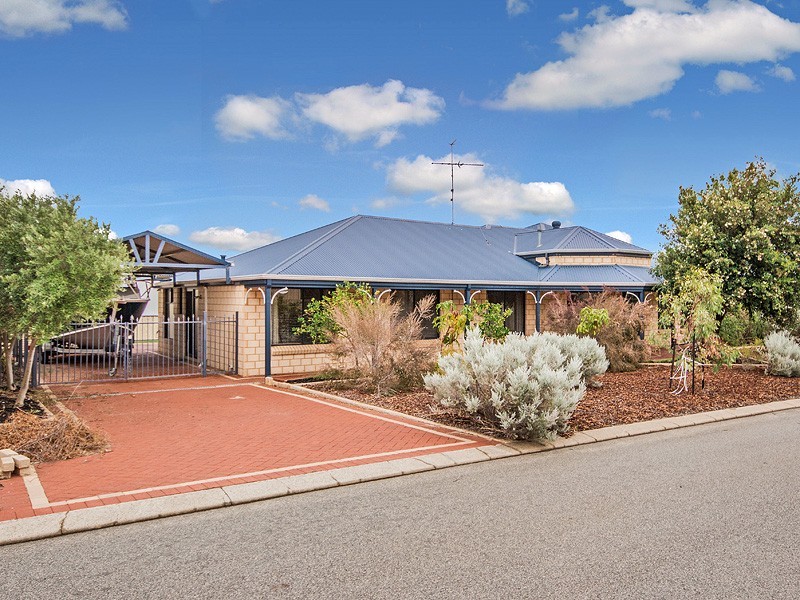 76 Albany Drive, Dawesville WA 6211
