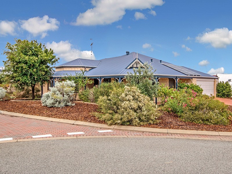 76 Albany Drive, Dawesville WA 6211