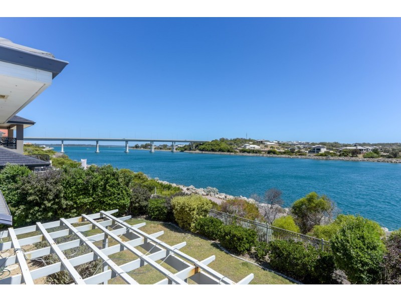 39 Australis Circle, Wannanup WA 6210