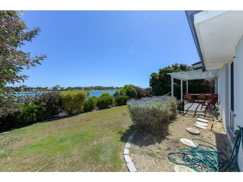 39 Australis Circle, Wannanup WA 6210