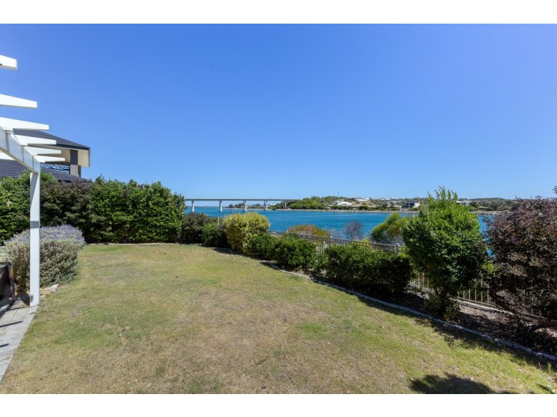 39 Australis Circle, Wannanup WA 6210