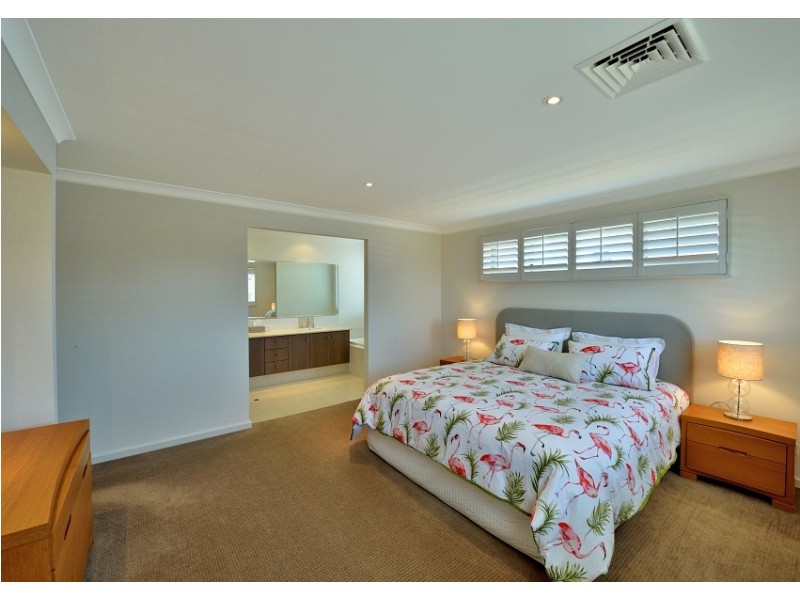 6 Nannup Close, Dawesville WA 6211