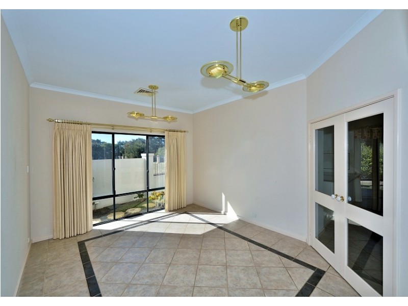 17 Conservation Loop, Erskine WA 6210