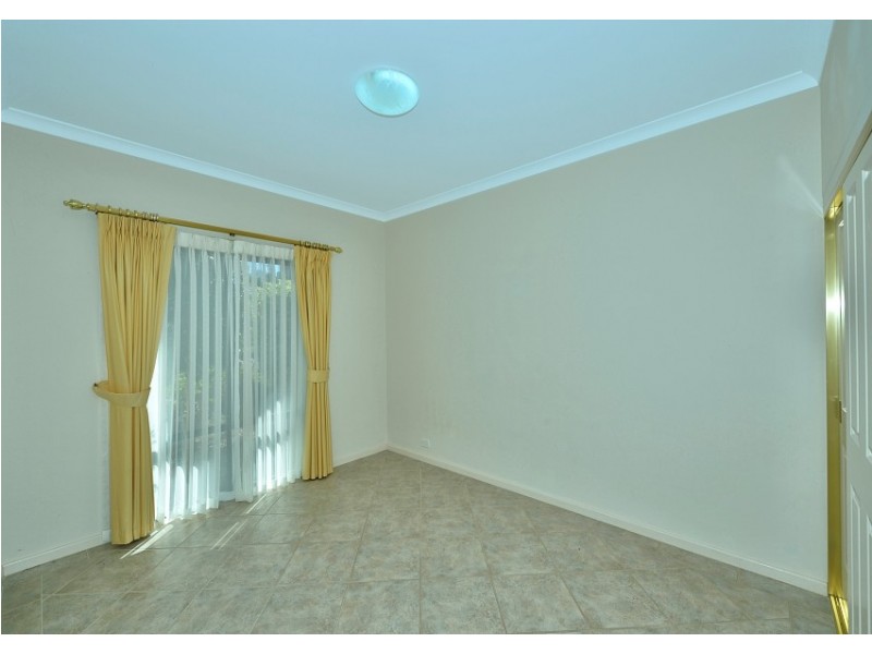 17 Conservation Loop, Erskine WA 6210