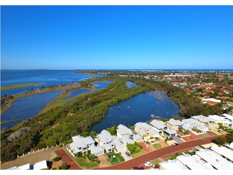 17 Conservation Loop, Erskine WA 6210