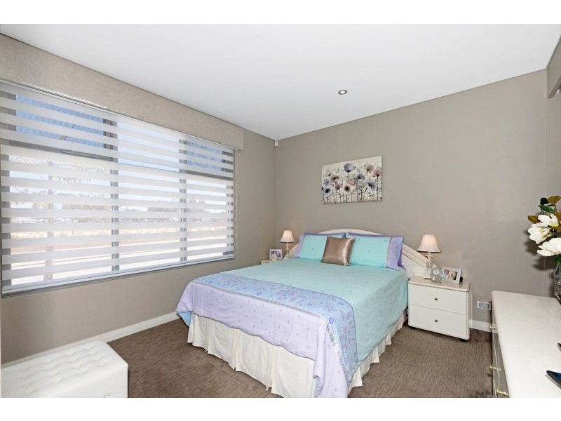 1/11 Galileo Loop, Mandurah WA 6210