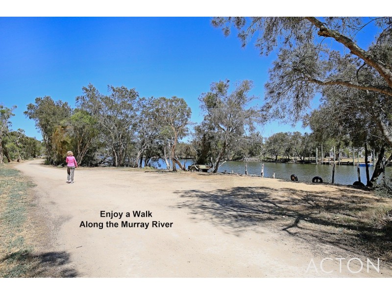 17 Oomoo Place, South Yunderup WA 6208