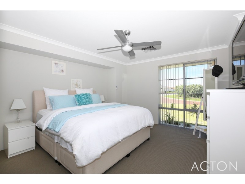 7 Gables Green, Meadow Springs WA 6210