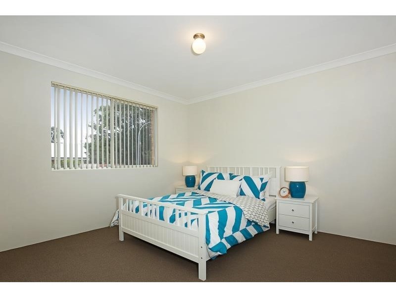 22 Kwella Entrance, Greenfields WA 6210