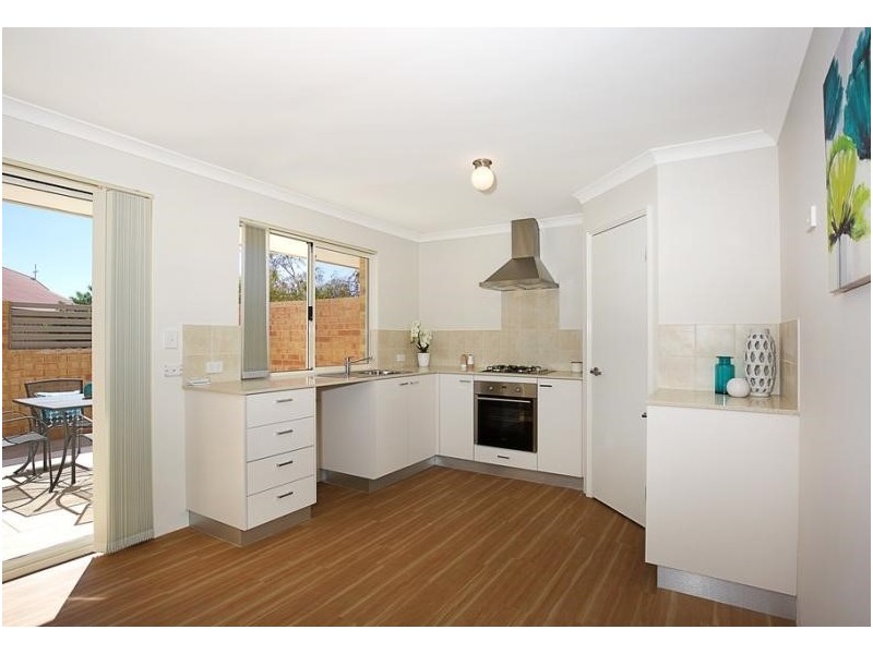 22 Kwella Entrance, Greenfields WA 6210