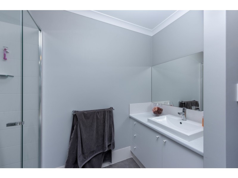 11 Wentworth Heights, Meadow Springs WA 6210