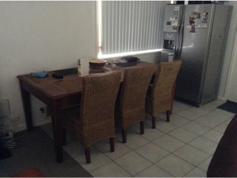 18 Sharland Street, Halls Head WA 6210