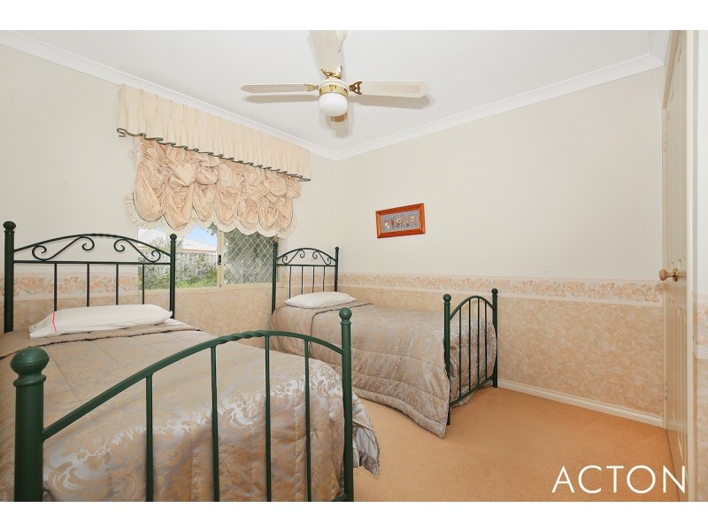 19 Jacana Way, Halls Head WA 6210