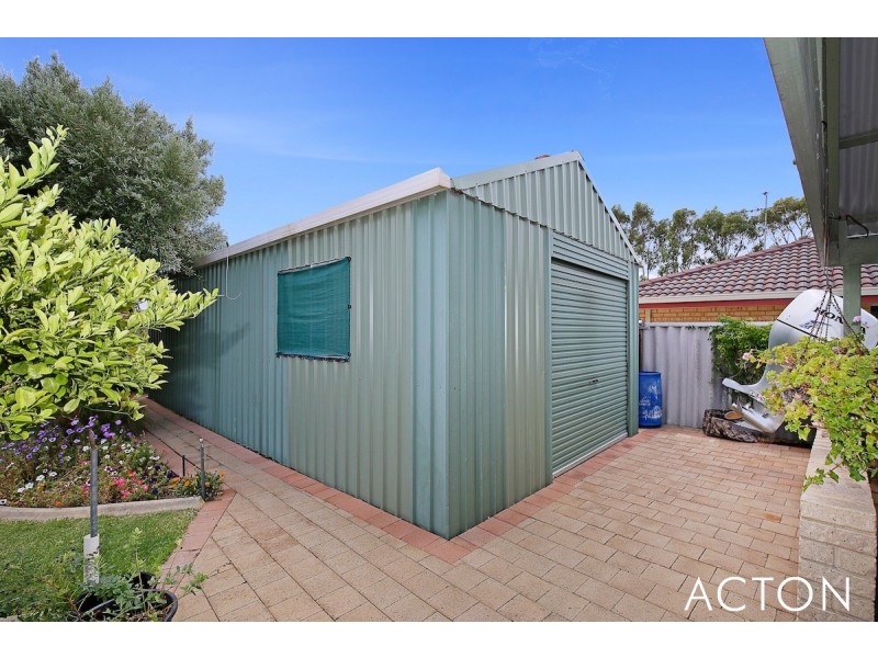19 Jacana Way, Halls Head WA 6210