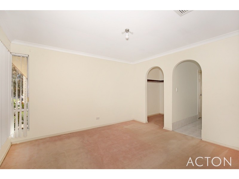 26 Waterside Drive, Dudley Park WA 6210