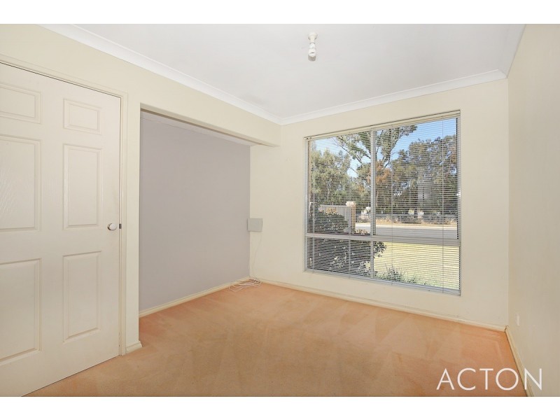 26 Waterside Drive, Dudley Park WA 6210