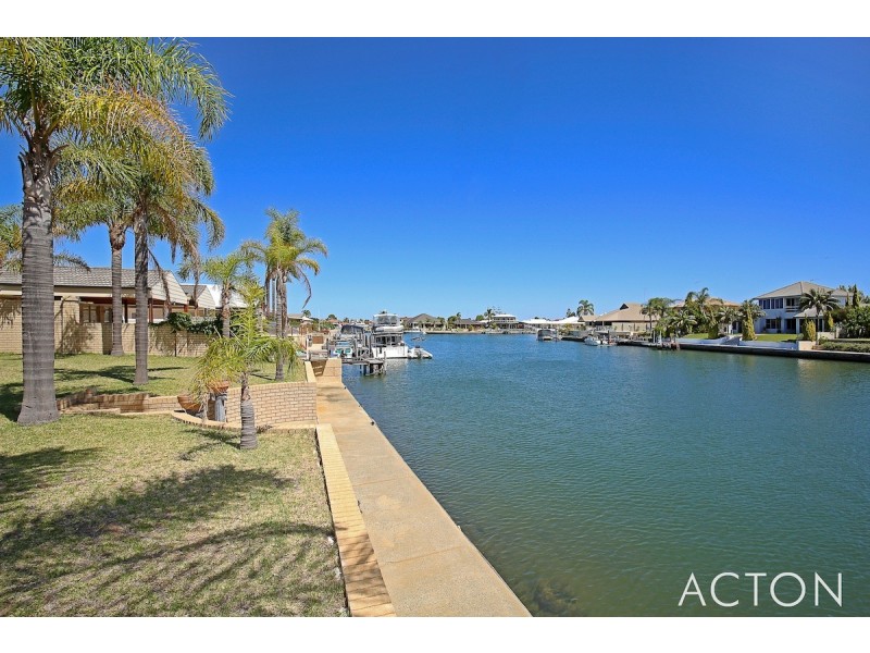 26 Waterside Drive, Dudley Park WA 6210