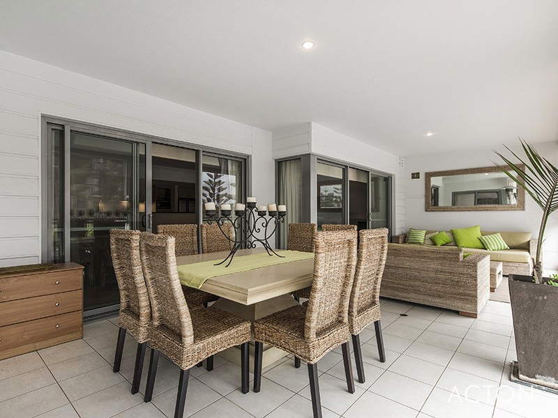 10/1 Breakwater Parade, Mandurah WA 6210