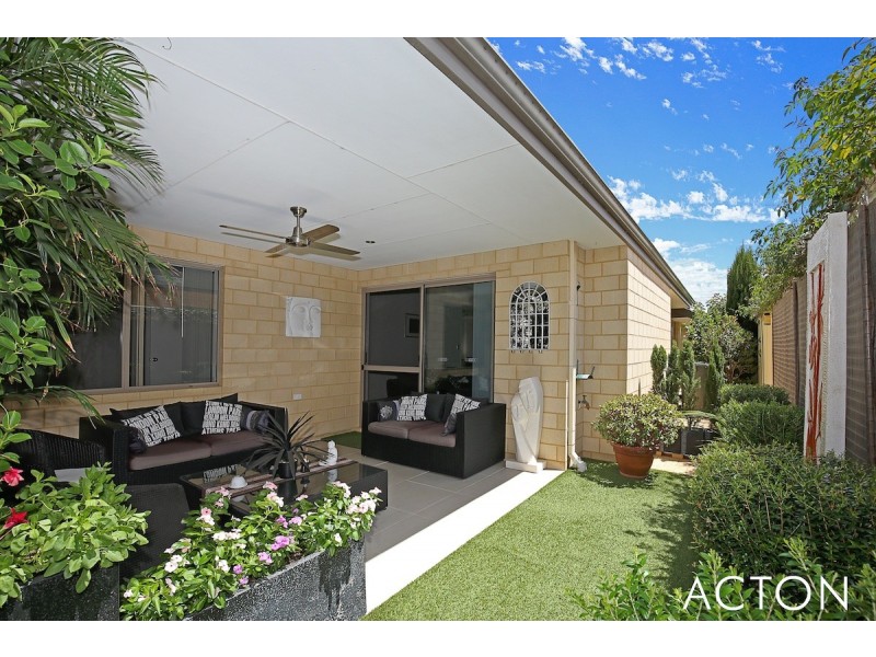 10 Dotterel Drive, Dudley Park WA 6210