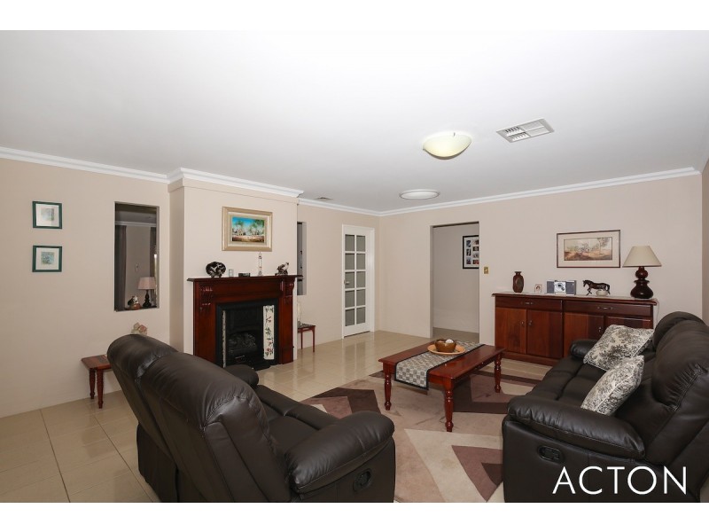 23 Cervantes Drive, Erskine WA 6210