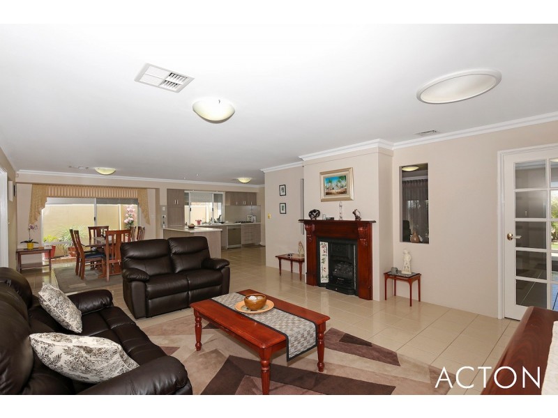 23 Cervantes Drive, Erskine WA 6210
