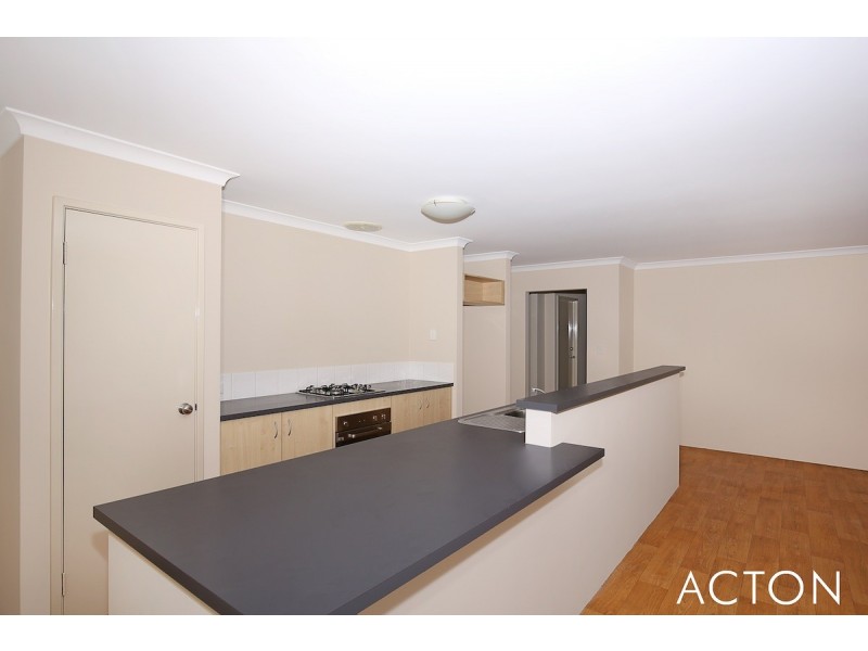 22 Anhinga Trail, Dudley Park WA 6210