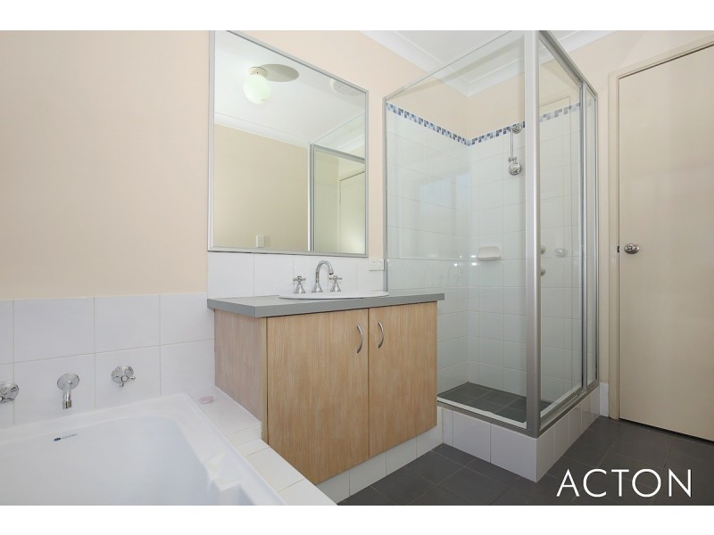 22 Anhinga Trail, Dudley Park WA 6210