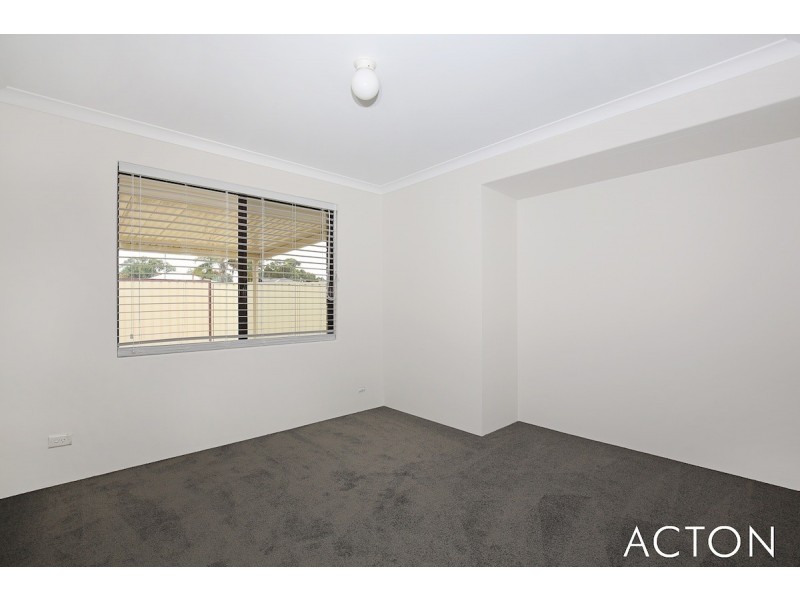 6A Valentino Close, Greenfields WA 6210