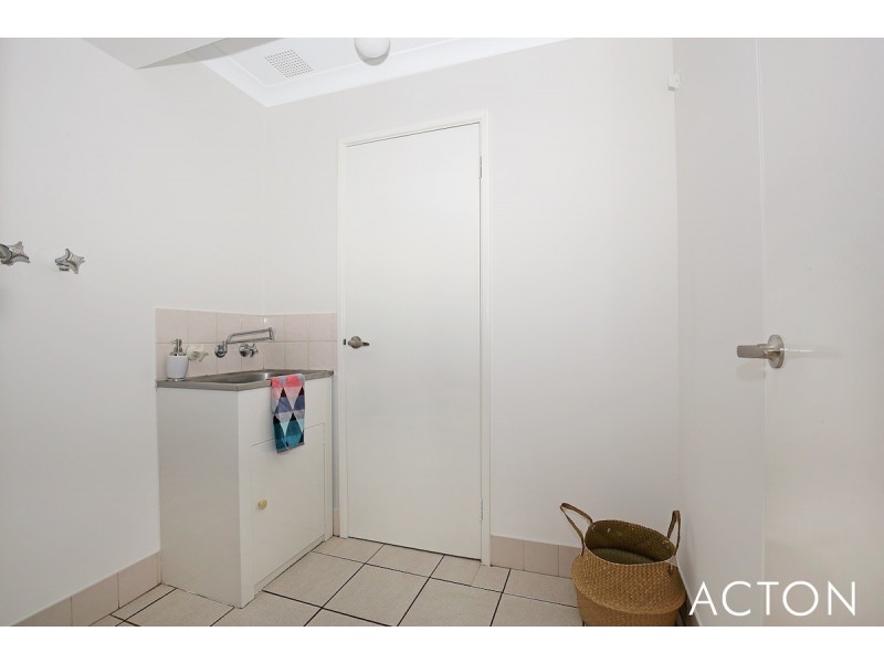 6A Valentino Close, Greenfields WA 6210