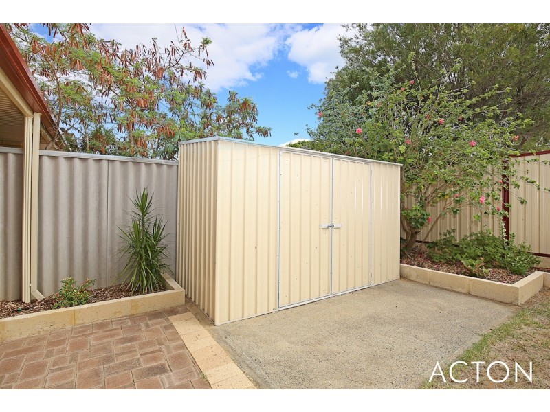 6A Valentino Close, Greenfields WA 6210