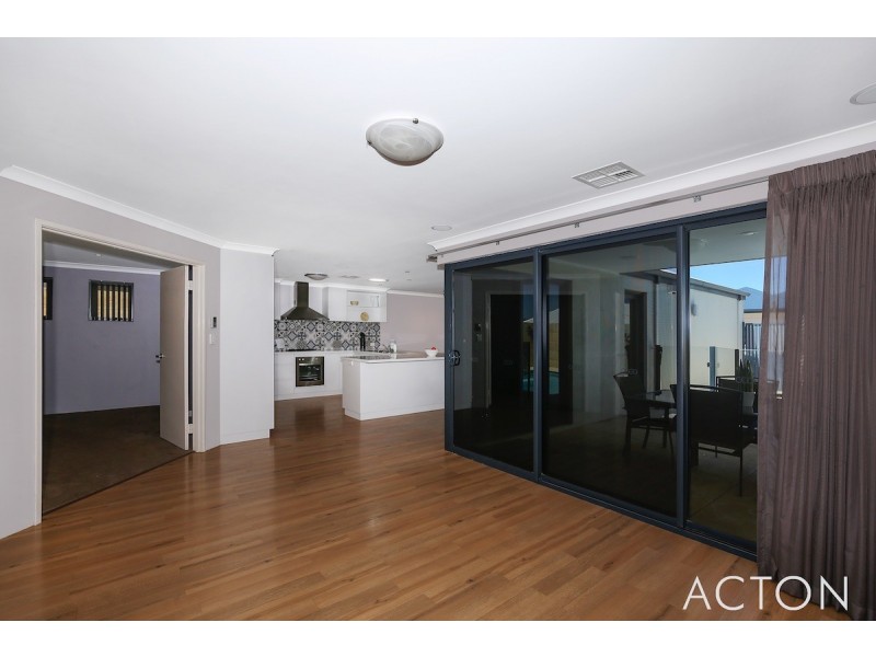 14 Pelsaert Lane, Wannanup WA 6210