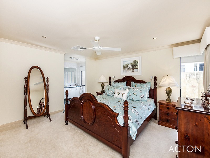 31 Kiap Road, South Yunderup WA 6208