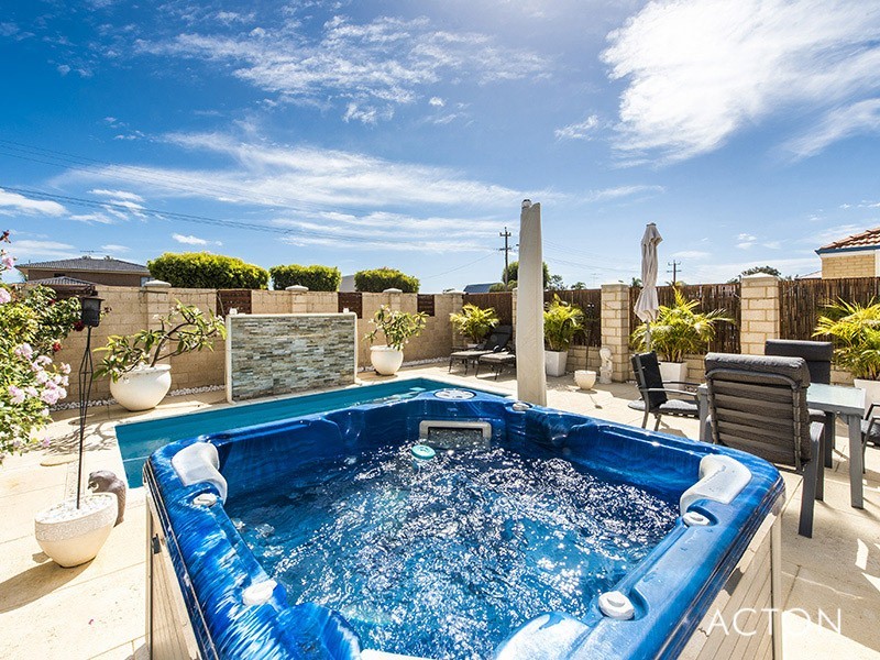 31 Kiap Road, South Yunderup WA 6208