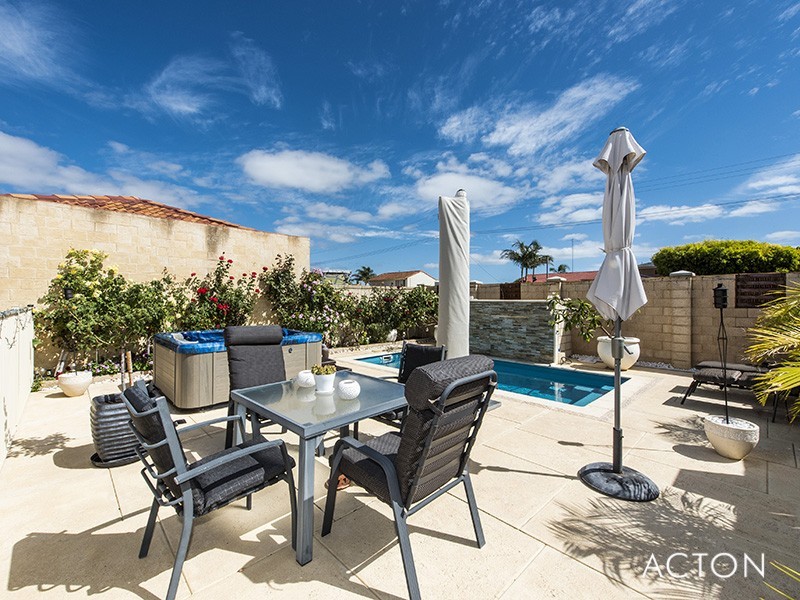 31 Kiap Road, South Yunderup WA 6208