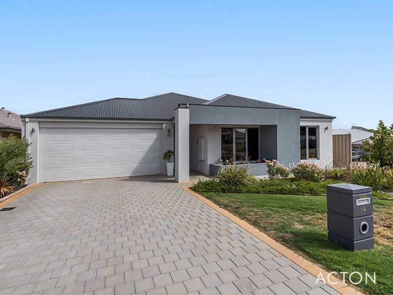 14 Headingley Link, Meadow Springs WA 6210
