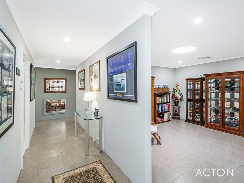 14 Headingley Link, Meadow Springs WA 6210