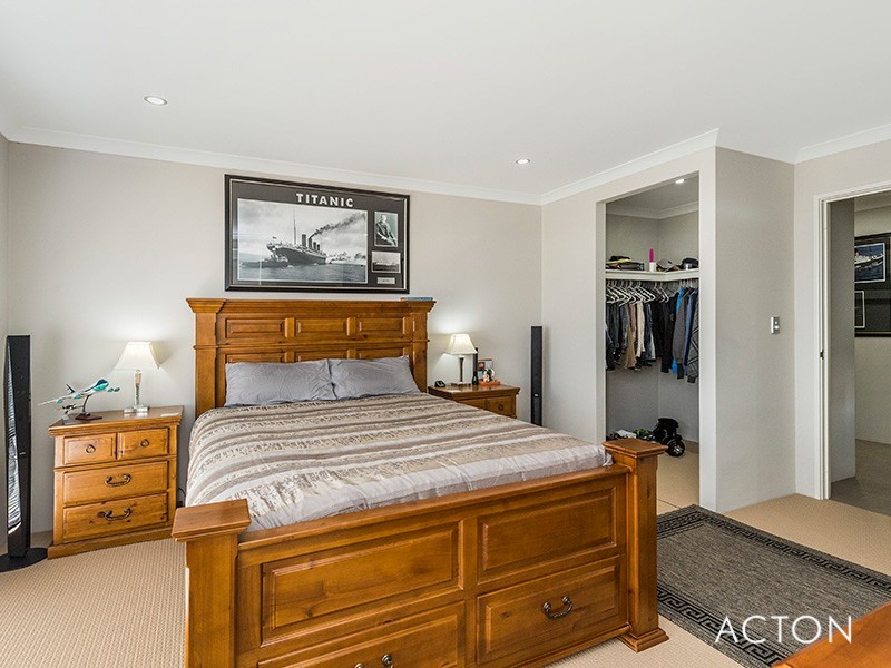 14 Headingley Link, Meadow Springs WA 6210