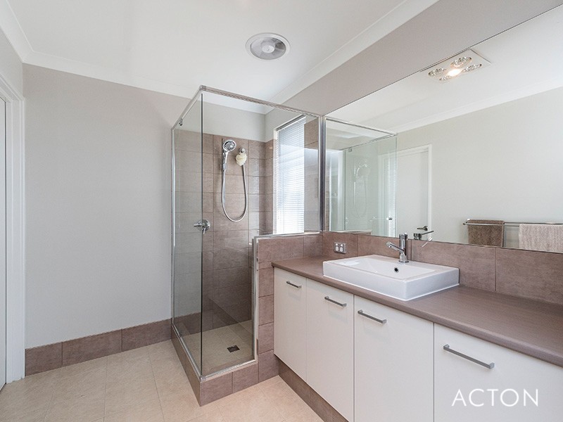 14 Headingley Link, Meadow Springs WA 6210