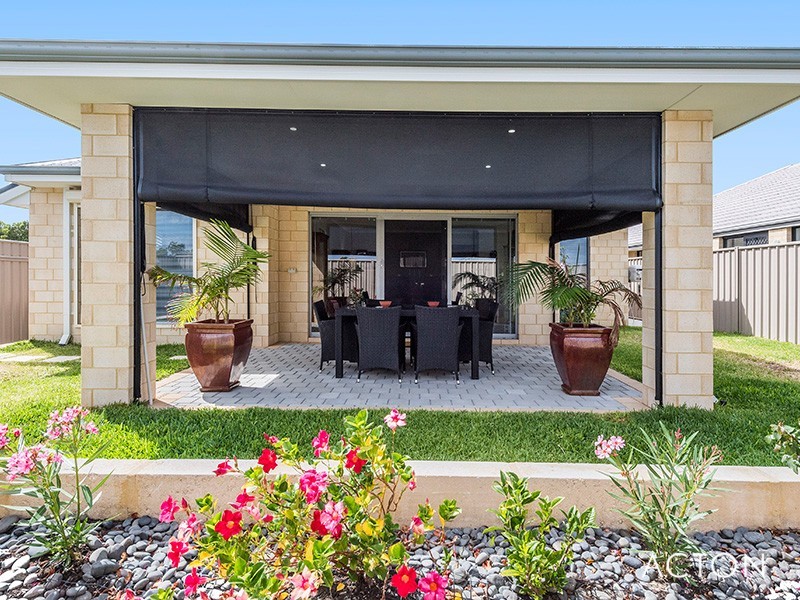 14 Headingley Link, Meadow Springs WA 6210