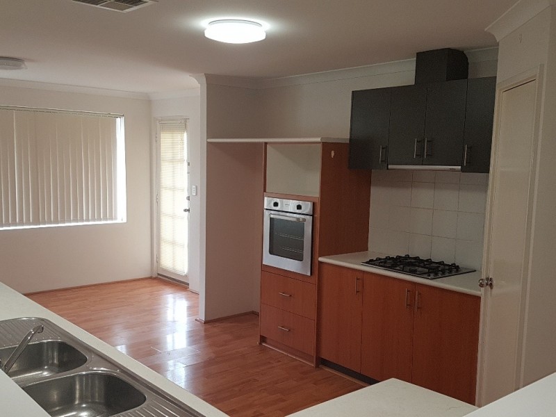 3 Nellie Green, Dudley Park WA 6210