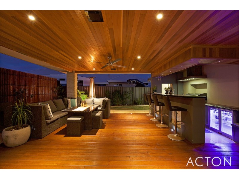 20 Bridgewater Boulevard, Erskine WA 6210