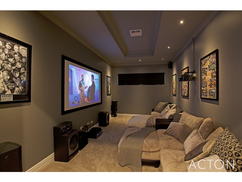 20 Bridgewater Boulevard, Erskine WA 6210