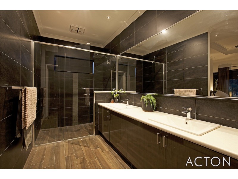 20 Bridgewater Boulevard, Erskine WA 6210